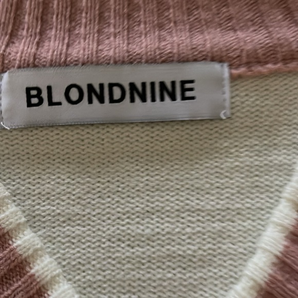BLONDNINE Unisex Cream and Pink Long Sleeve V-neck Sweater Size XL EUC - Picture 7 of 8